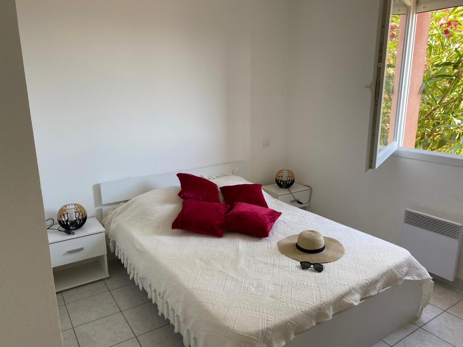 4 Pers - Terrasse - Vue - Proche * Saint-Pierre-la-Mer (Aude)